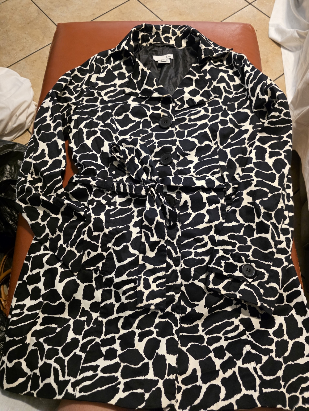 Luii Black and White Printed Tie-Waist Blazer